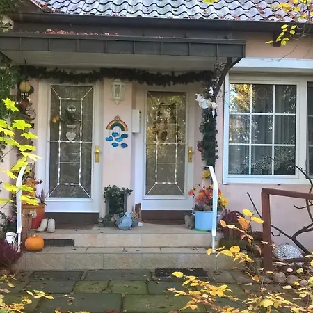 Gemütl. Ferienwohnung und Privatzimmer-2